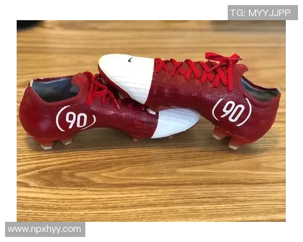 球星定制足球鞋设计风格大汇总与鞋款展示 球星定制足球鞋设计风格大汇总与鞋款展示