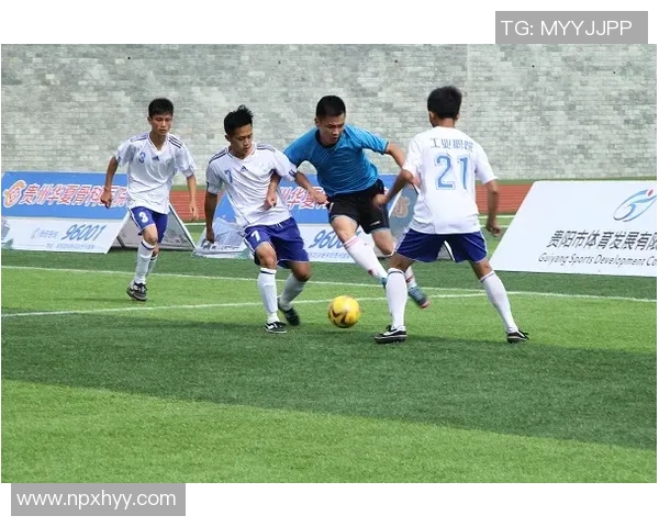 致敬足球传奇:铭记那些曾书写辉煌历史的球王与英雄们 致敬足球传奇:铭记那些曾书写辉煌历史的球王与英雄们