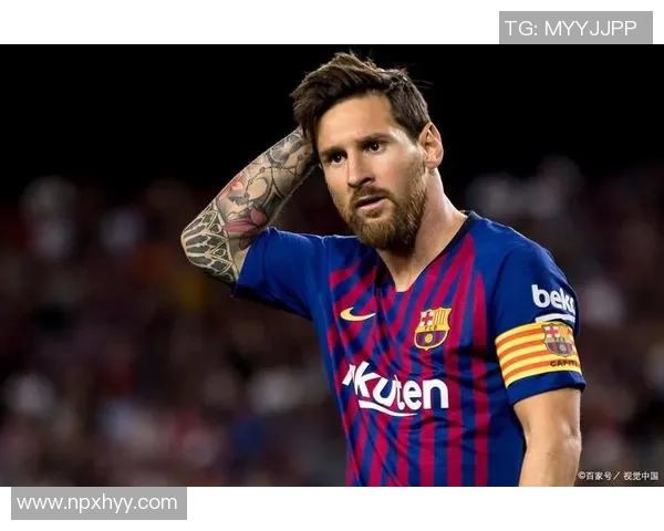 从朴实无华到荣耀之巅 讲述一位简朴足球球星的成长与奋斗历程 从朴实无华到荣耀之巅 讲述一位简朴足球球星的成长与奋斗历程